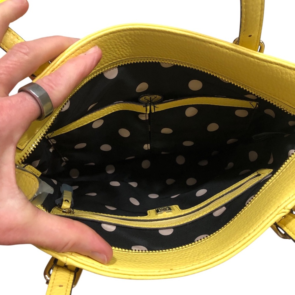 Anne Klein yellow shoulder bag with top zipper closure - Picture 7 of 10